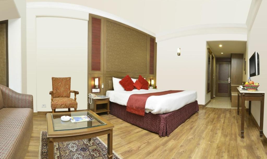 Vikram Vintage Inn Найнитал Экстерьер фото
