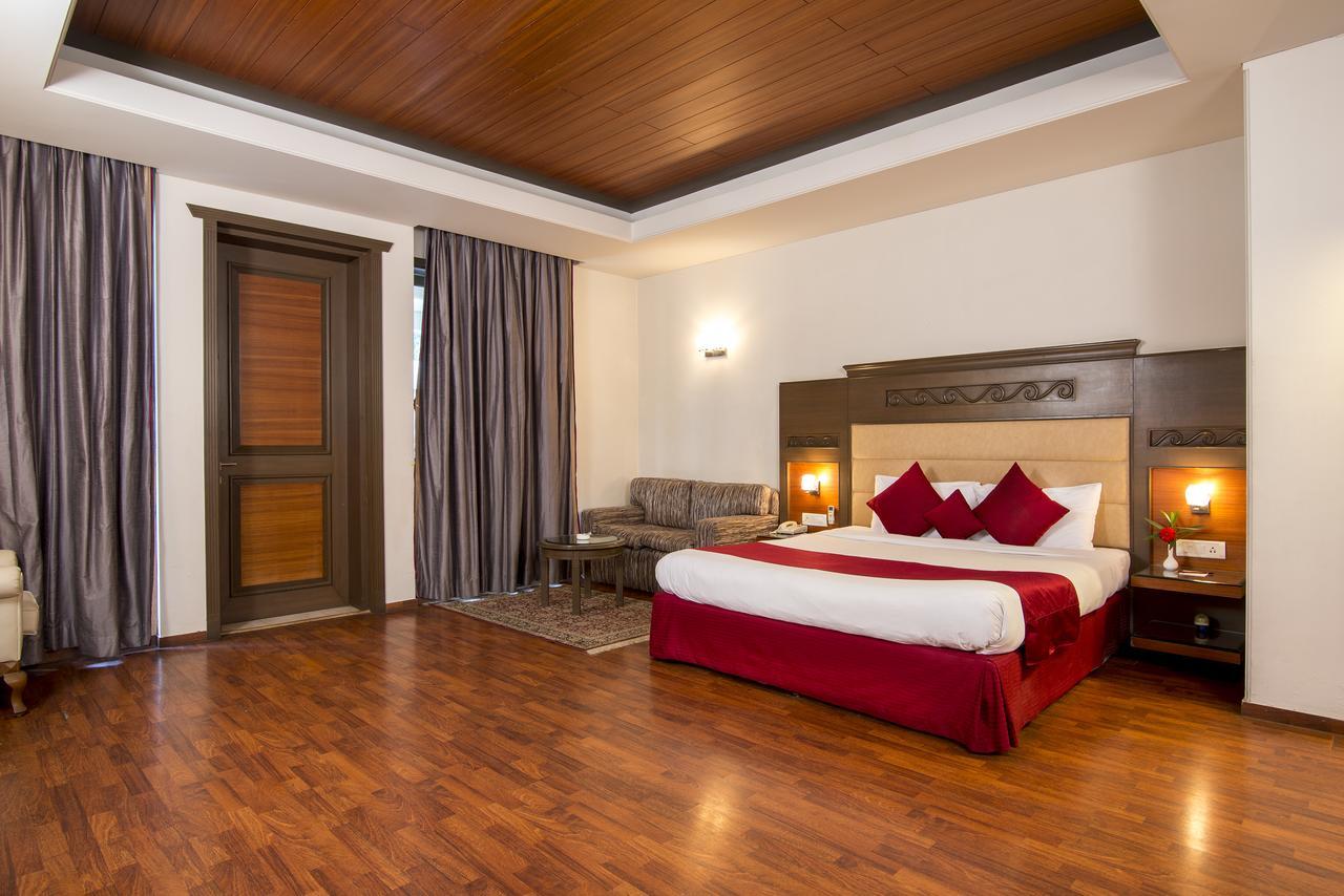 Vikram Vintage Inn Найнитал Экстерьер фото