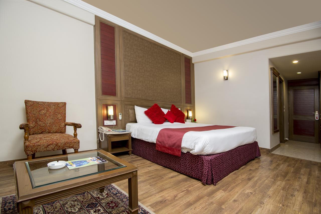 Vikram Vintage Inn Найнитал Экстерьер фото
